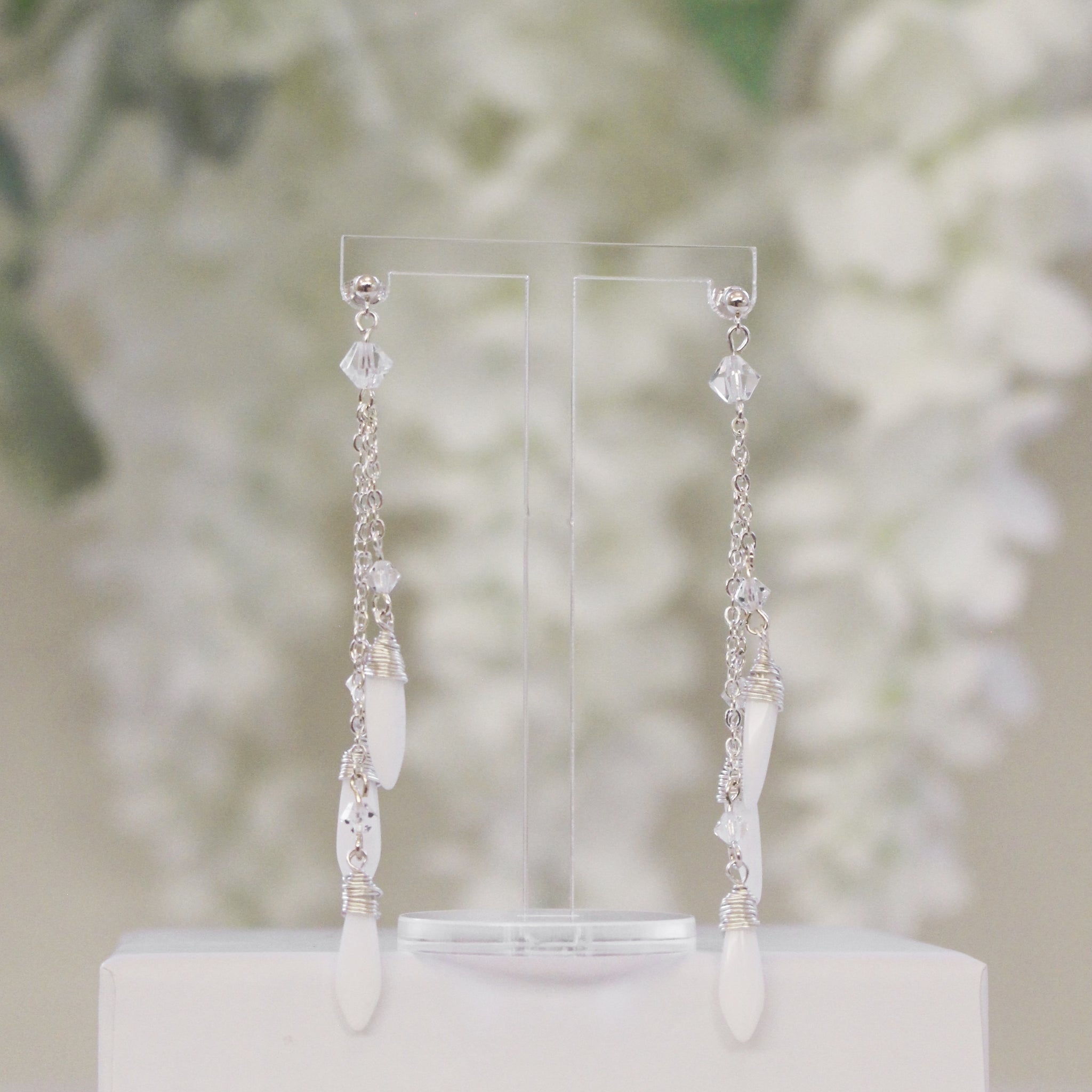 Daisy Drop Earrings